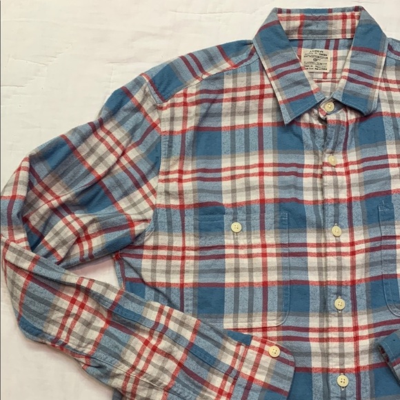 J. Crew Vintage Medium Slim Fit Flannel Shirt Blue Red White Plaid 100% Cotton - Picture 3 of 6